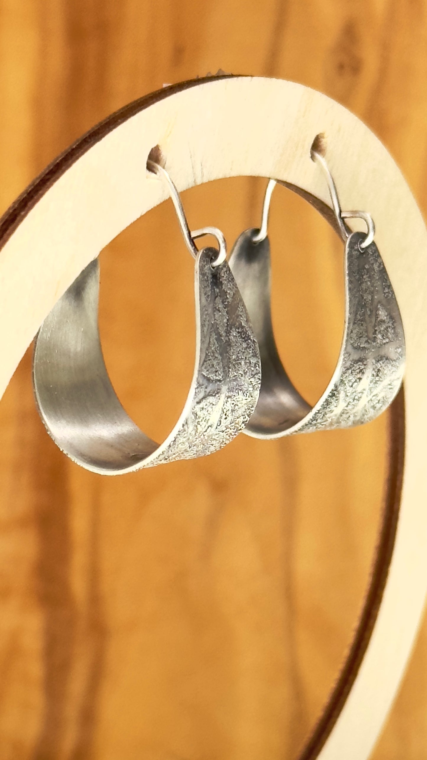 Deco Dust Hoops