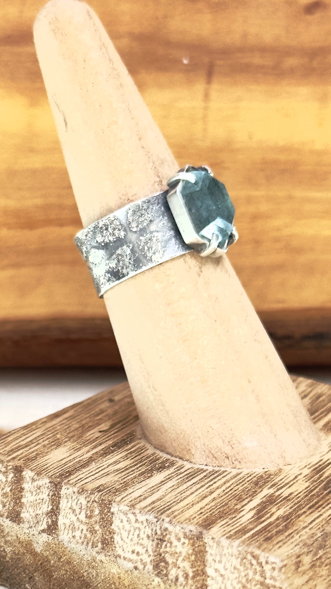 Moss Aquamarine Hex Ring