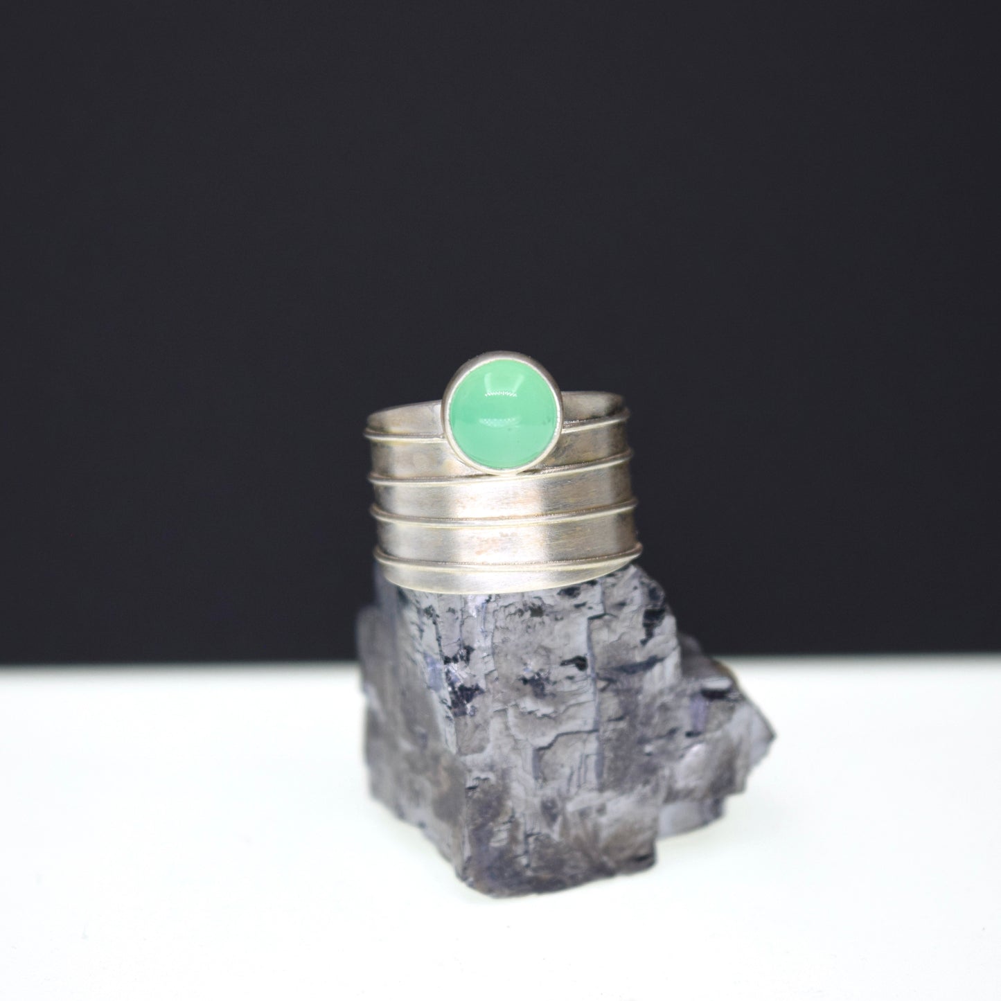 Chrysoprase adjustable ring