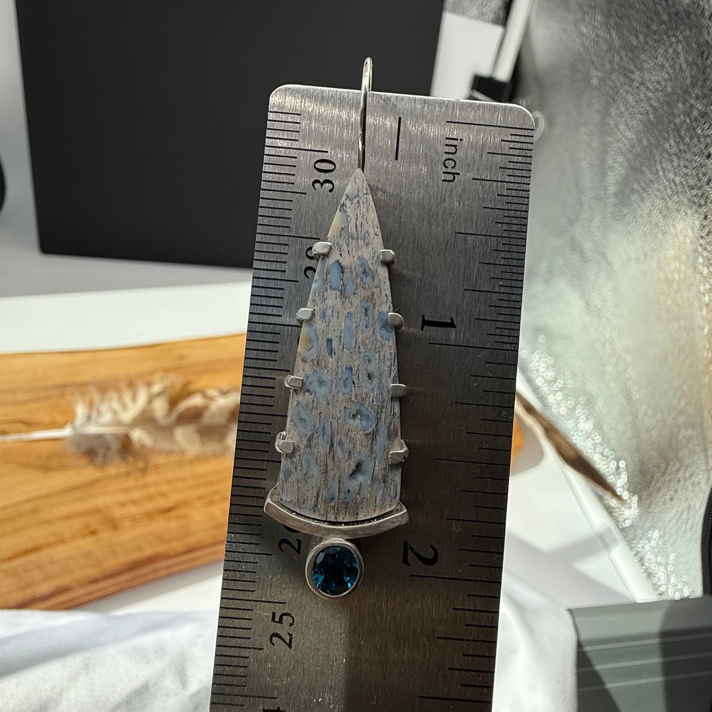 Shield Maiden - pocket agate and topaz
